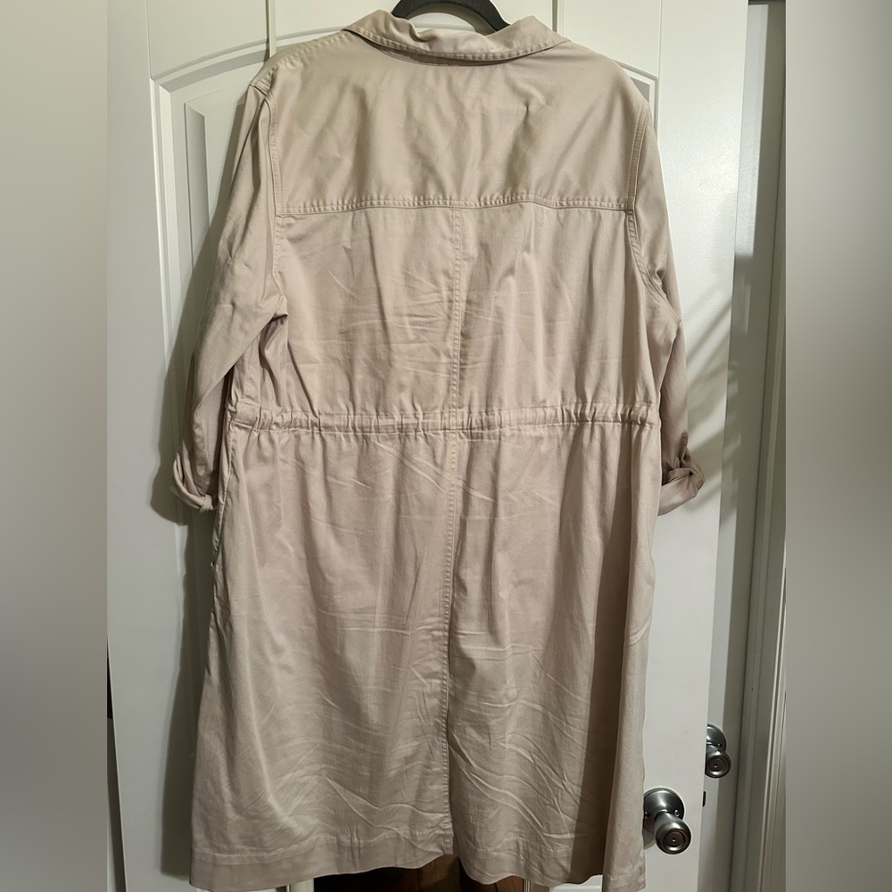 Size 2X Wonderly Beige Button-Up Midi Shirt Dress. Never worn! - Picture 2 of 5